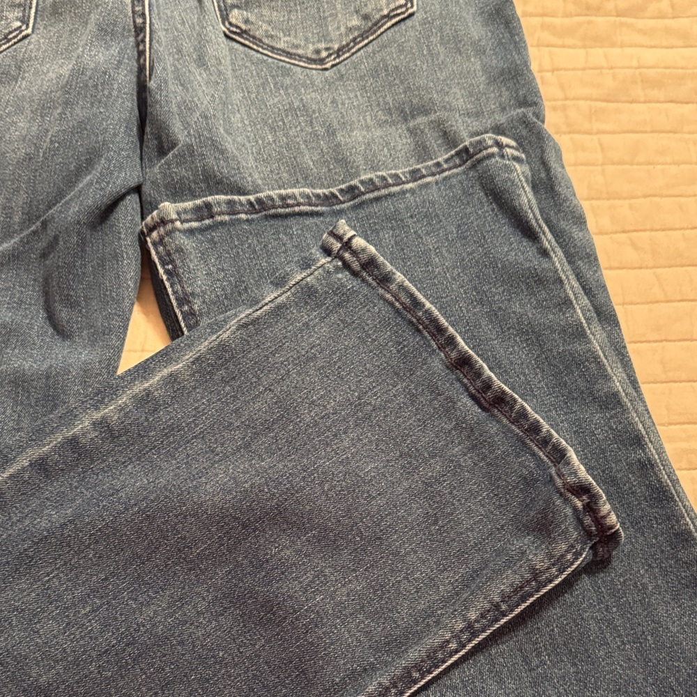 Jeans - Picture 4 of 4